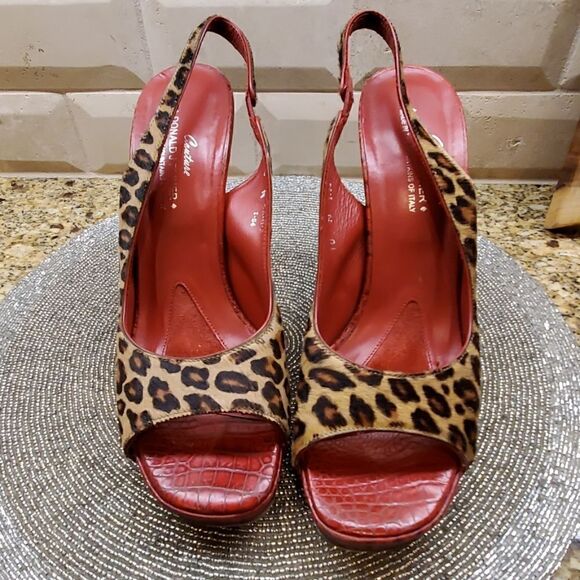 DONALD PLINER Leopard Pony Hair Slings - Size 10N - Picture 2 of 8